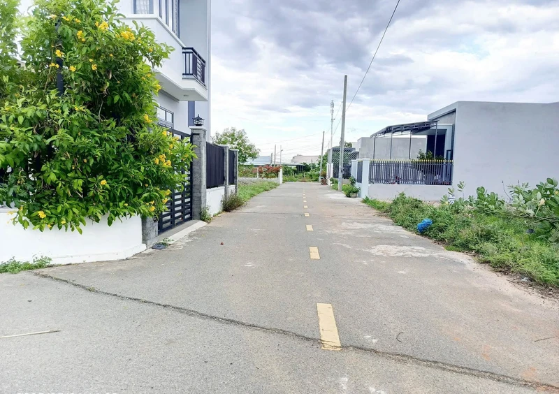 Bán lô đất 100m2 Phong Nẫm, Phan Thiết, Lâm Đồng
