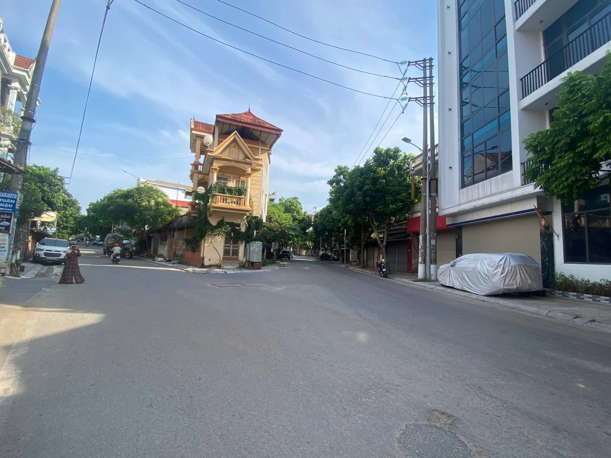 Bán tòa văn phòng 6 tầng 84.8m2 Tô Hiến Thành Vĩnh Yên - Ảnh thu nhỏ 2