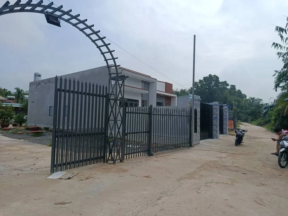 Bán nhà mới 2 phòng ngủ 66m² gần KCN Thành Công Tây Ninh - Ảnh thu nhỏ 2