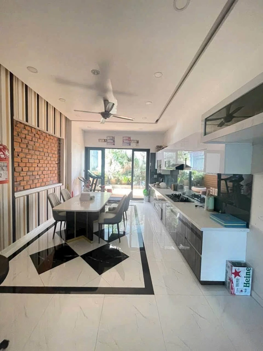 Bán nhà Phan Thiết 88m2, 4 phòng ngủ 5.3 tỷ - Ảnh thu nhỏ 3