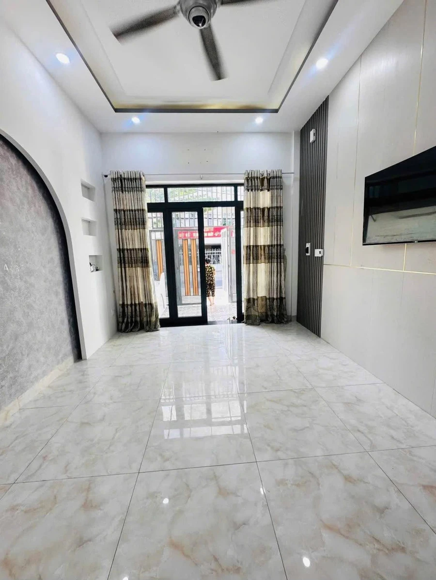 Bán nhà 3 tầng mặt tiền Lam Sơn Nha Trang, 181m² - Ảnh thu nhỏ 3