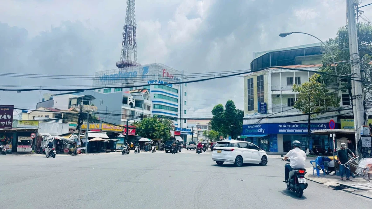 Bán nhà mặt tiền Điện Biên Phủ 483m2, 9PN, 35 tỷ, Rạch Giá - Ảnh thu nhỏ 3