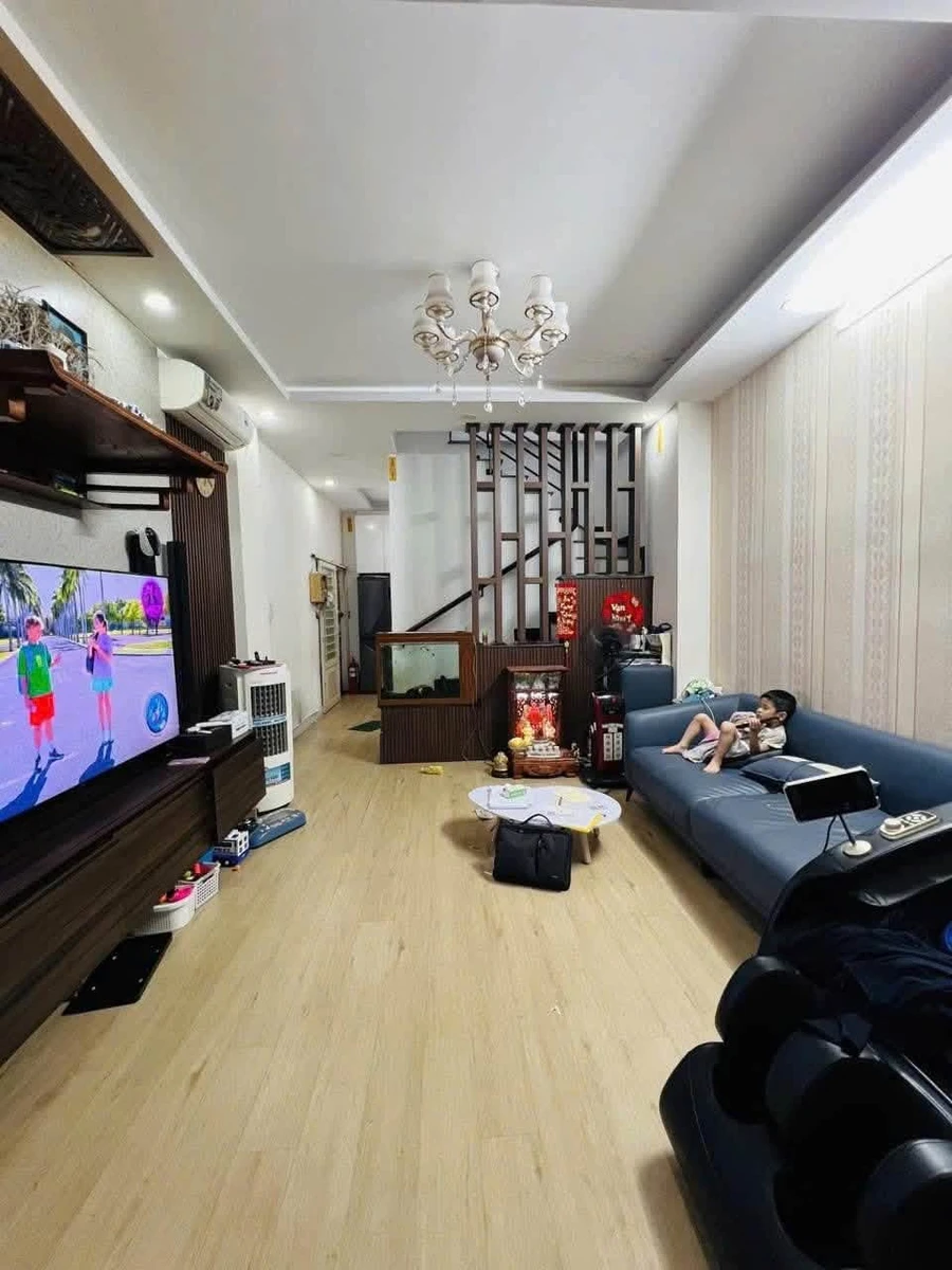 Bán nhà góc 2 mặt hẻm Hòa Hưng, 36m², 1 trệt 1 lầu, 5,999 tỷ, Quận 10 - Ảnh thu nhỏ 2