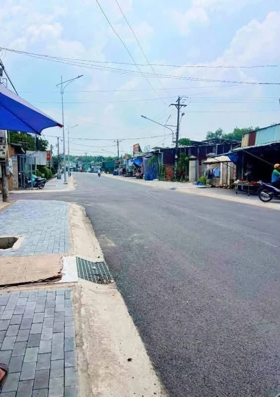 Bán lô đất mặt tiền 153m2 An Tây, giá 4 tỷ 7 - Ảnh 1