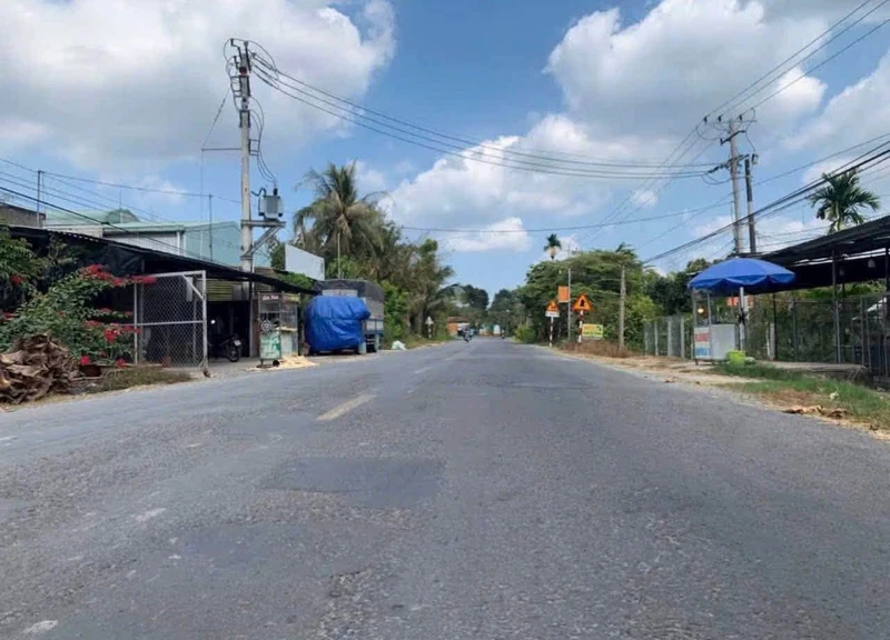 Bán đất mặt tiền QL57B Phú Túc 500m², 2 tỷ 650 triệu