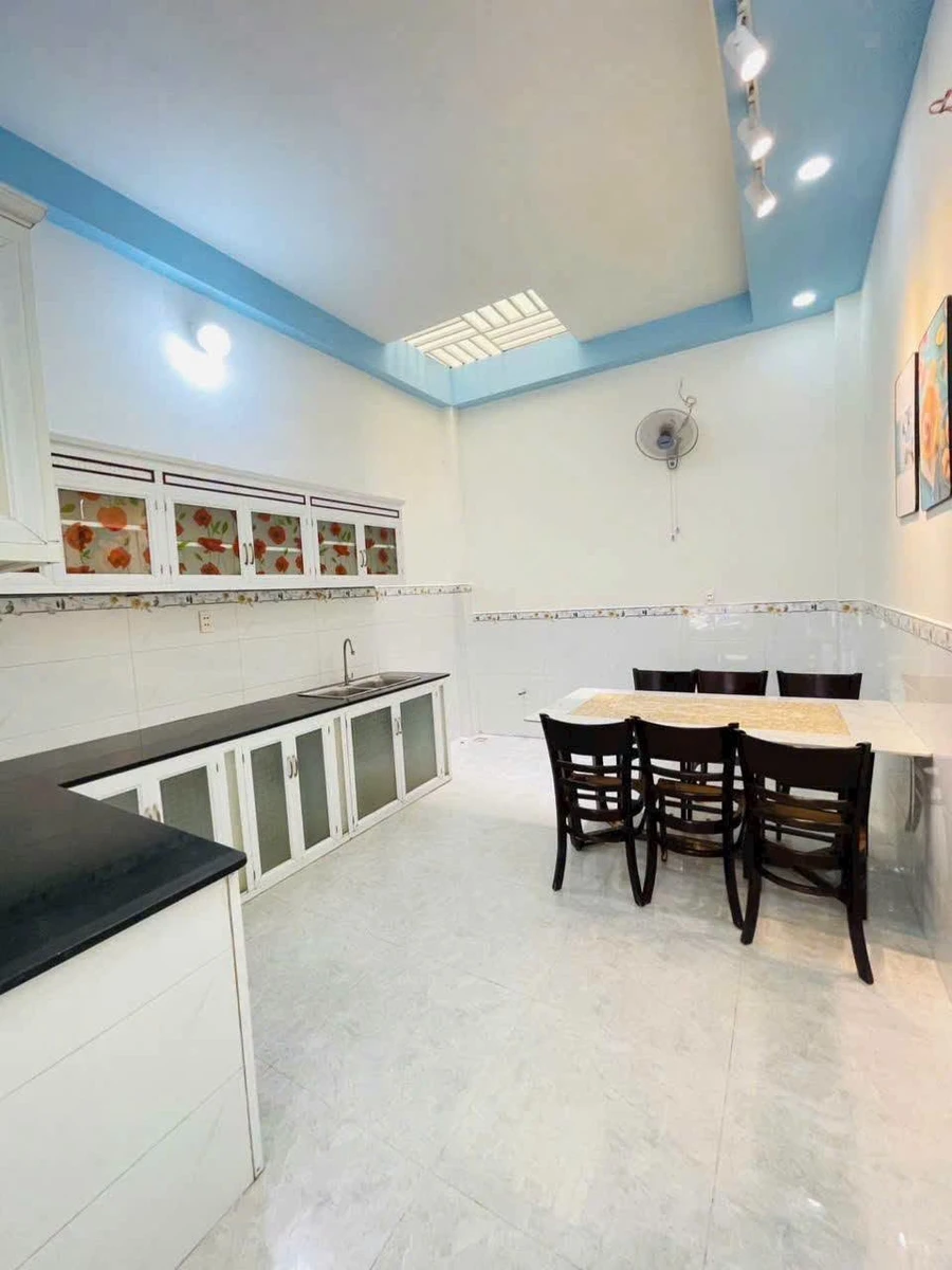 Bán nhà 1 trệt 1 lầu 45m2 đường Tân Thới Hiệp 21, Quận 12, giá 4,15 tỷ - Ảnh thu nhỏ 4