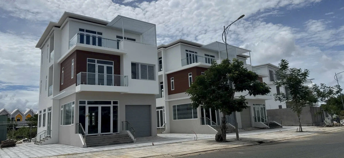Biệt thự góc 266m² view biển Rạch Giá 7.2 tỷ - Ảnh 1