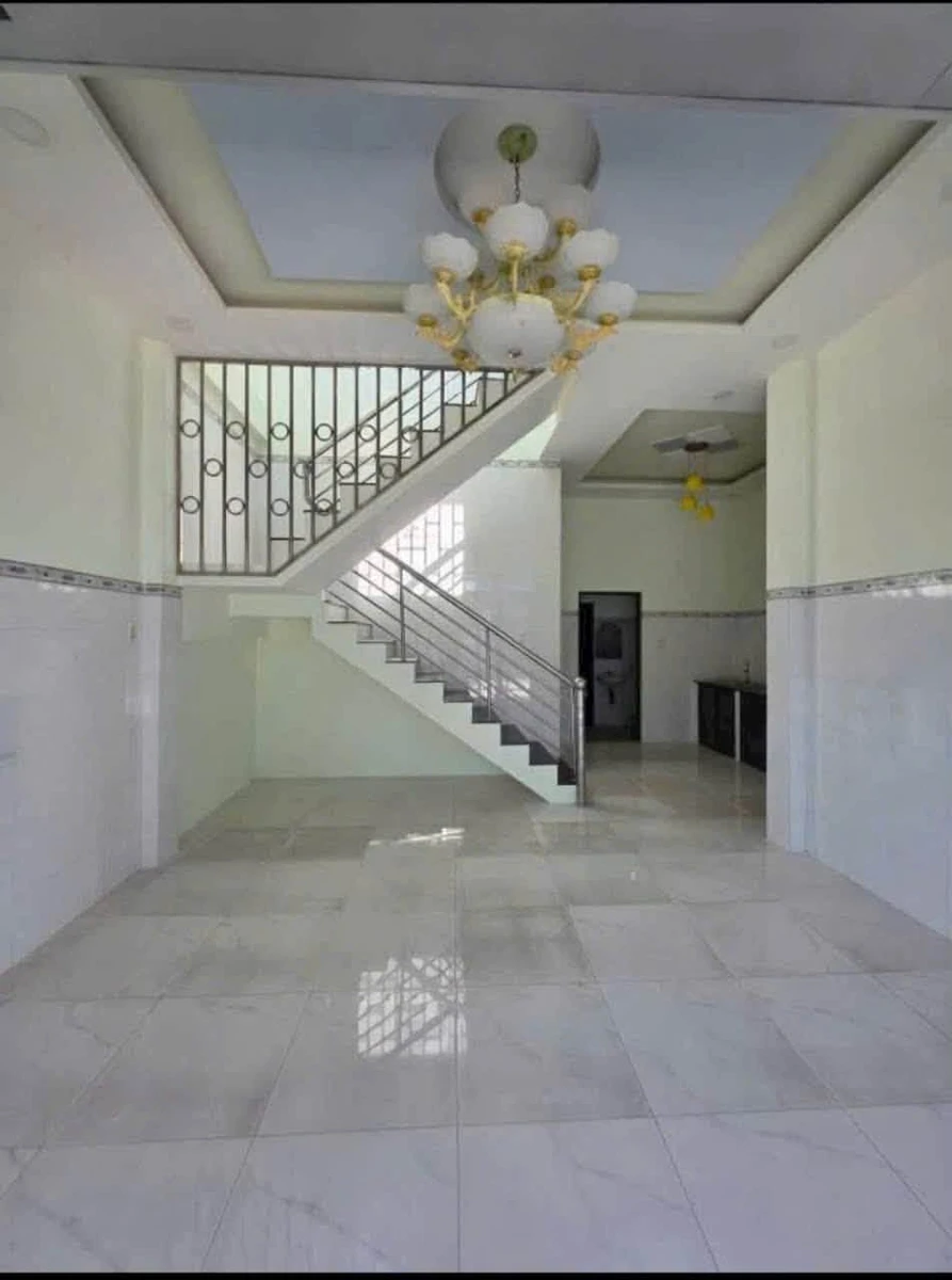 Bán nhà mặt tiền 100m² 2 phòng ngủ Phan Thiết 2,35 tỷ - Ảnh thu nhỏ 3