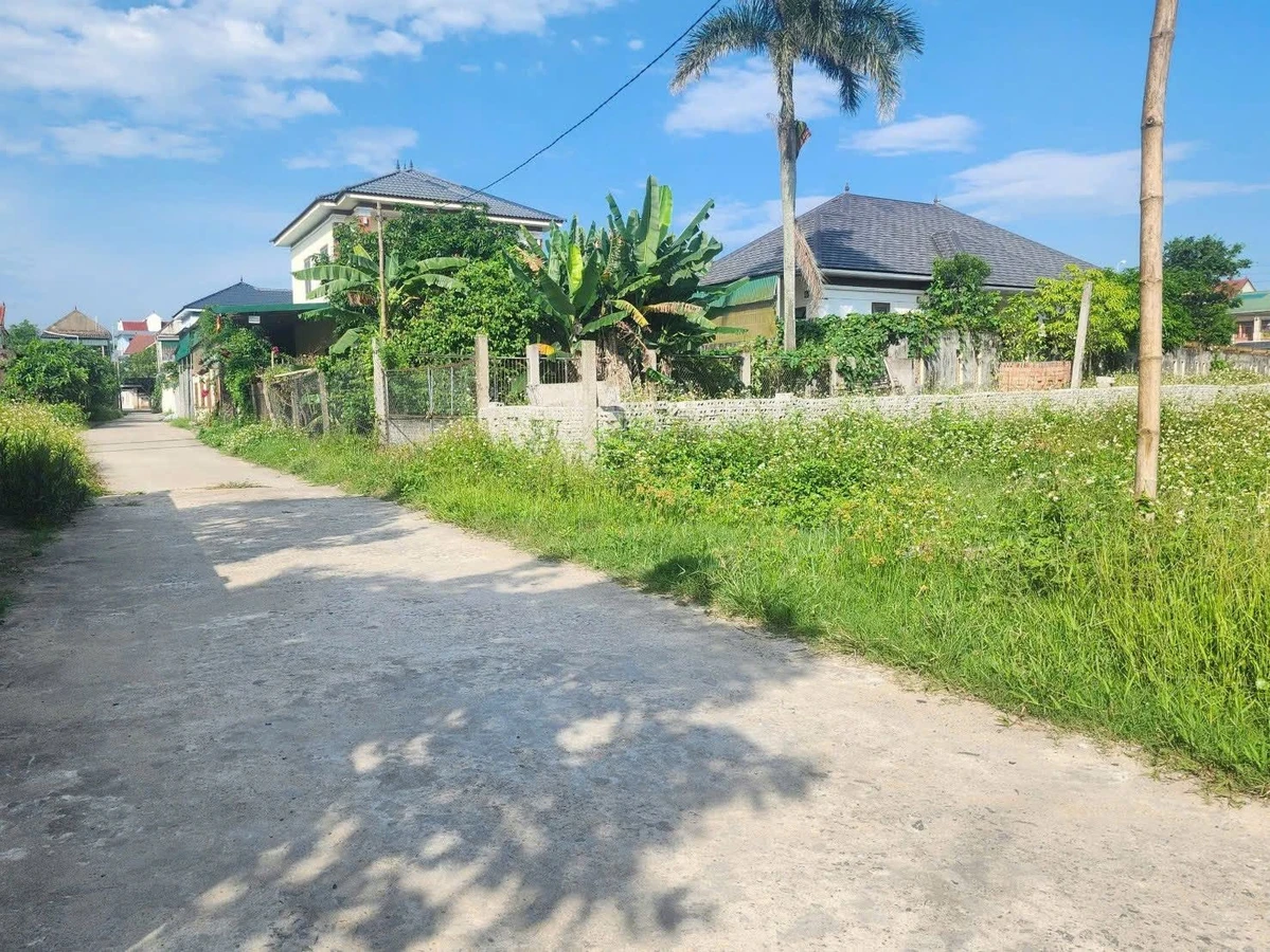 Bán đất 166m2 giá 2.5 tỷ Phường Vinh Lộc - Ảnh 1
