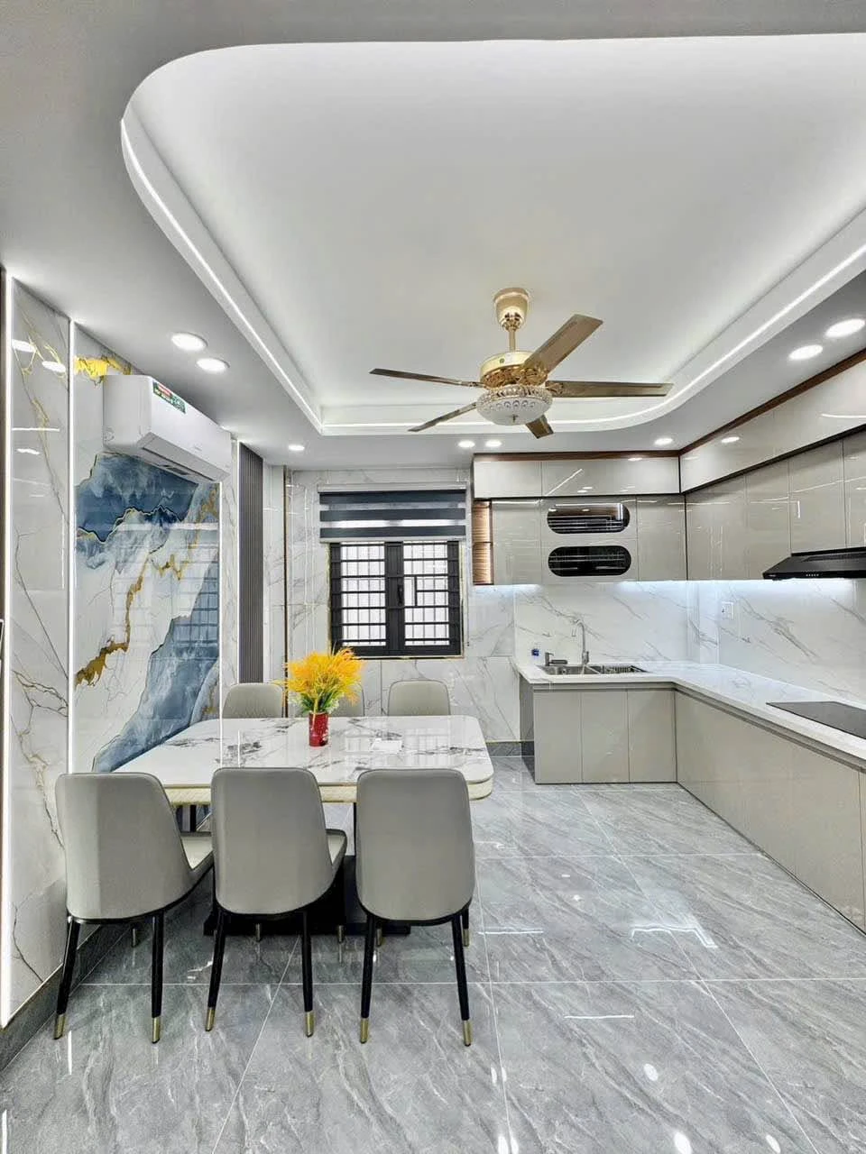Bán nhà hẻm xe hơi 6m Lê Văn Khương, Tân Thới Hiệp, Quận 12, 57m², 5 tầng, 5,85 tỷ - Ảnh 1