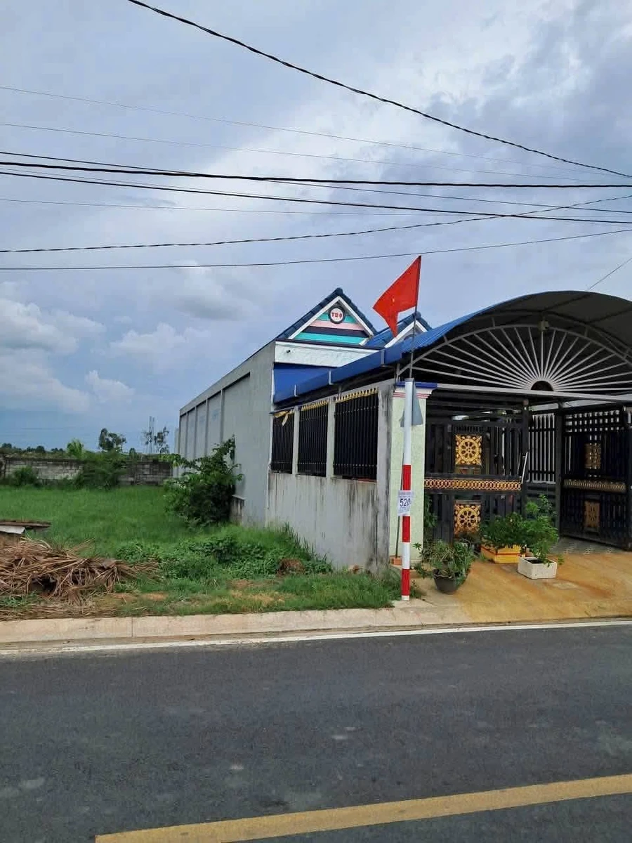 Bán nhà mặt tiền 5x33m kinh doanh 4PN Đức Hoà Long An - Ảnh thu nhỏ 4