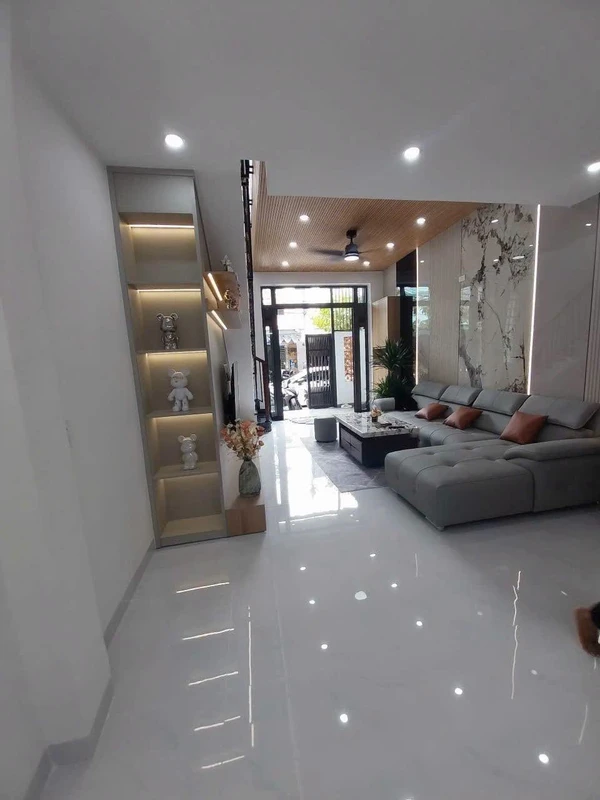 Bán nhà 3 tầng 64m² đường 8m Quận 3, giá 7,1 tỷ binhtanphu