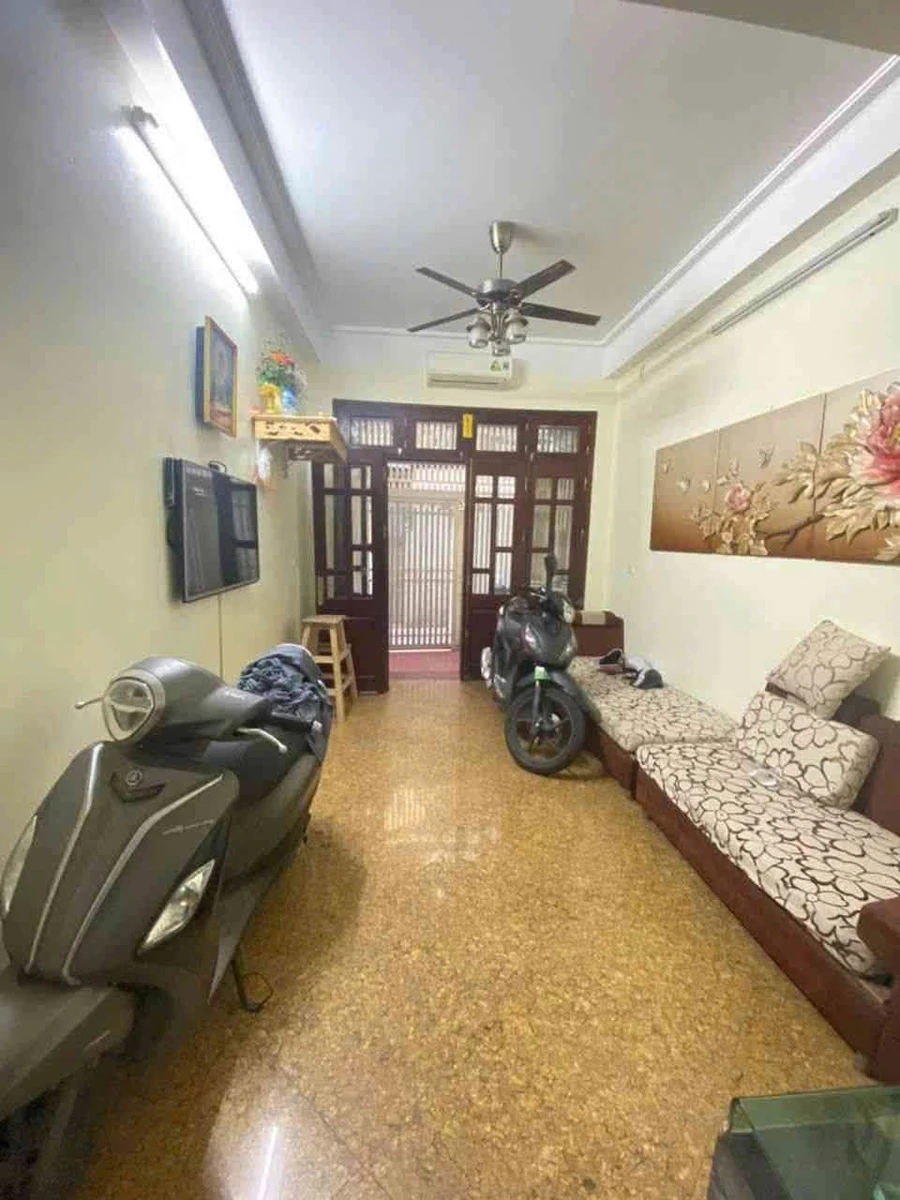 Bán nhà 4 tầng 4PN 49m² Kim Ngưu Quận 1 - 10.5 tỷ - Ảnh thu nhỏ 2