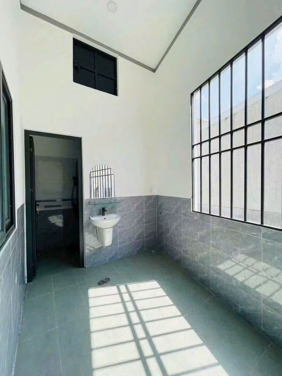 Bán nhà hẻm xe hơi 3PN, 100m2 Phường Long Hưng, Đồng Nai - Ảnh thu nhỏ 3
