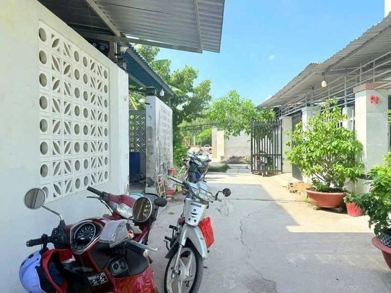 Bán nhà 105m² Phú Hưng Bến Tre, 1 tỷ 250 triệu