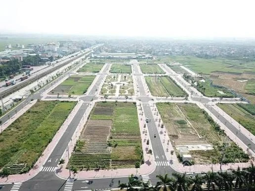 Chính chủ bán biệt thự KĐT mới Cổ Dũng 216m2 - Sổ đỏ trao tay - Tặng sân vườn 200m2 - 27tr/m2 - Ảnh thu nhỏ 4