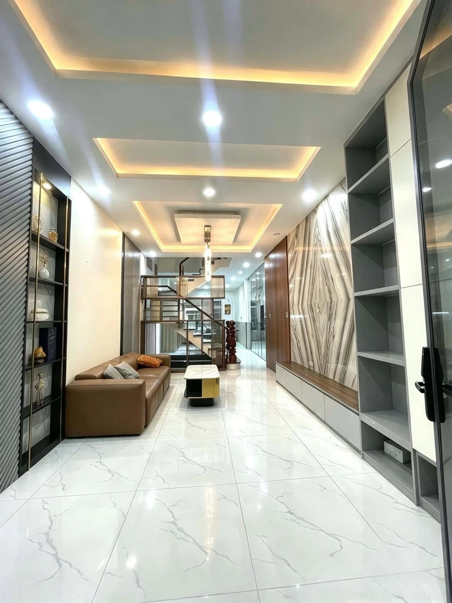 Bán nhà 3 tầng BTCT 83m² 4PN 5WC hẻm 3m đường Bùi Minh Trực, giá 8,99 tỷ - Ảnh thu nhỏ 2