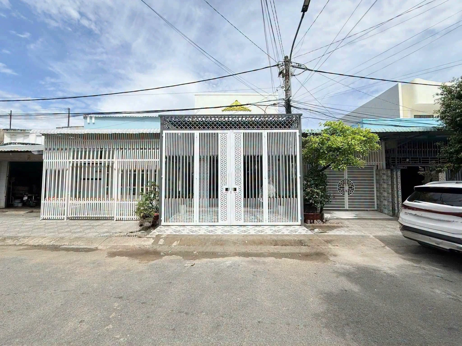 Bán nhà mặt tiền Phan Văn Trường, Rạch Giá, 100m², 2PN - Ảnh 1