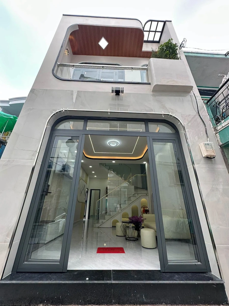 Bán nhà 2 tầng 3 phòng ngủ 4×12m gần chợ Phú Lâm Quận 6 - Ảnh 1
