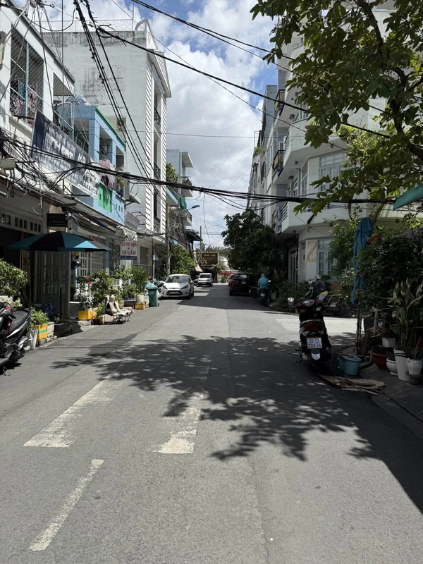Bán đất mặt tiền Nguyễn Bá Phát 5x23.5m, Long Tâm, TP Bà Rịa, giá 2,8xx tỷ 1ha1