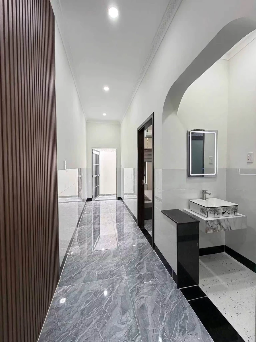 Bán nhà 2 lầu 6x22m gần KDL Bửu Long, Biên Hòa, 1 tỷ 890 - Ảnh thu nhỏ 4