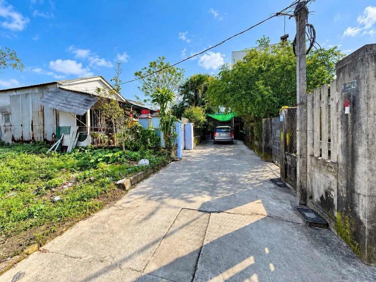 Bán đất kiệt ô tô 120,7m² Nguyễn Khoa Chiêm Huế 2 tỷ 1 - Ảnh 1