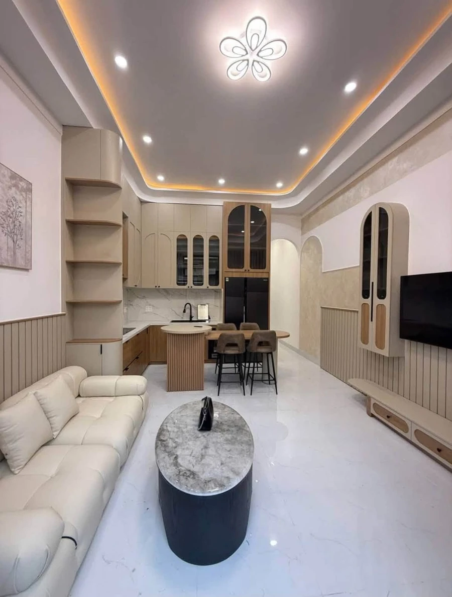 Bán nhà hẻm 41/11 Lê Hồng Phong 55m², 2PN, giá 3,55 tỷ, Buôn Ma Thuột - Ảnh 1