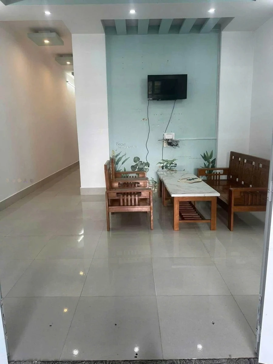 Cho thuê nhà hẻm 110m² 2 PN Nguyễn Trung Trực Rạch Giá - Ảnh thu nhỏ 3