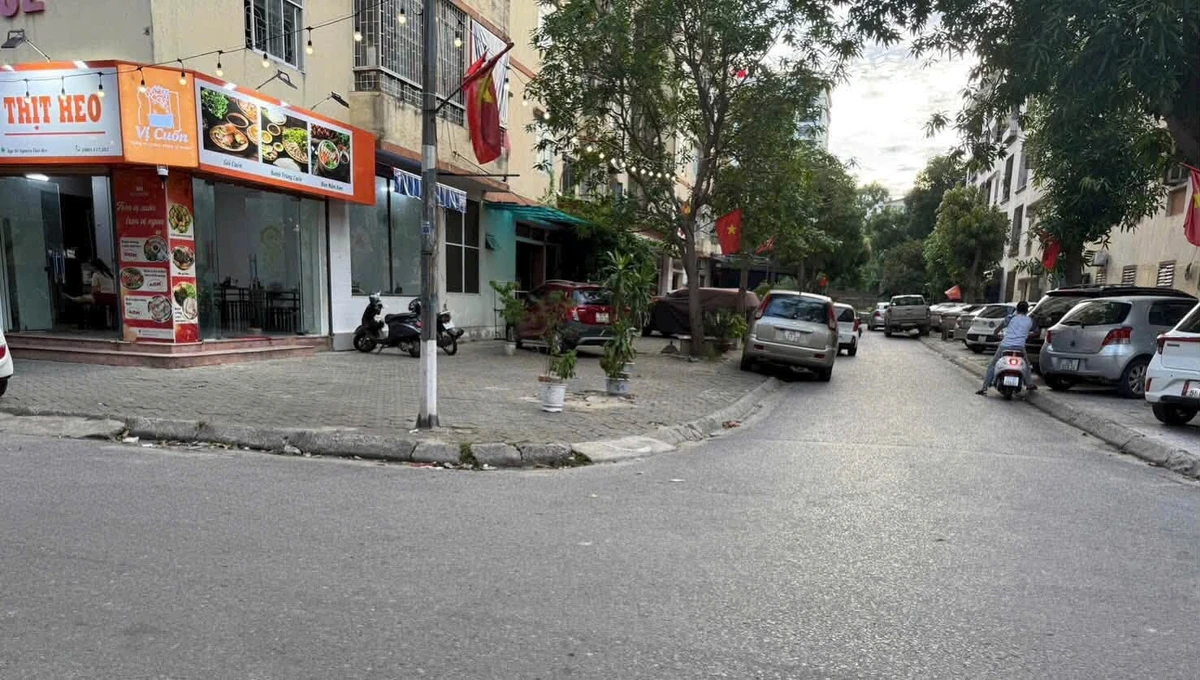 Bán nhà 2 mặt tiền 68m2 Nguyễn Thái Học Thành Vinh - Ảnh 1