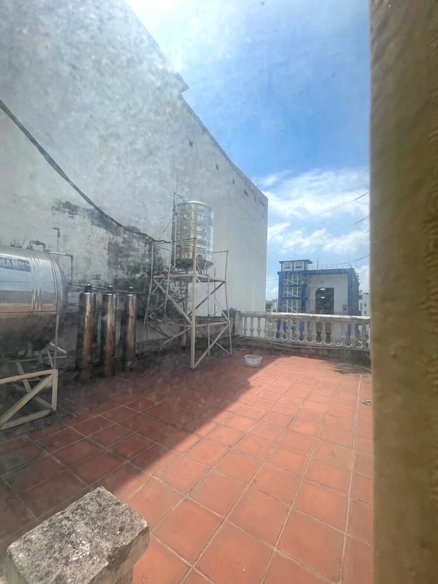 Bán nhà phố 3 tầng 423m² mặt tiền 10m Tân Bình - Ảnh thu nhỏ 2