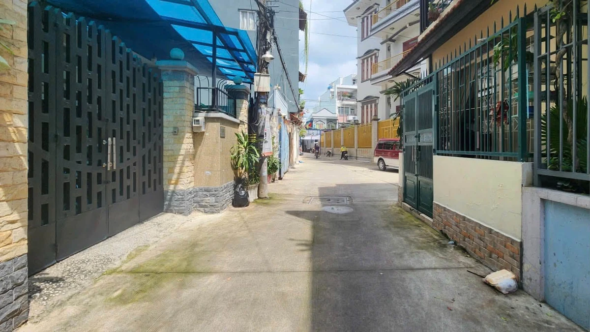 Nhà phố 2 tầng 48m² mặt tiền Lê Quang Định, Bình Thạnh 9 tỷ - Ảnh 1