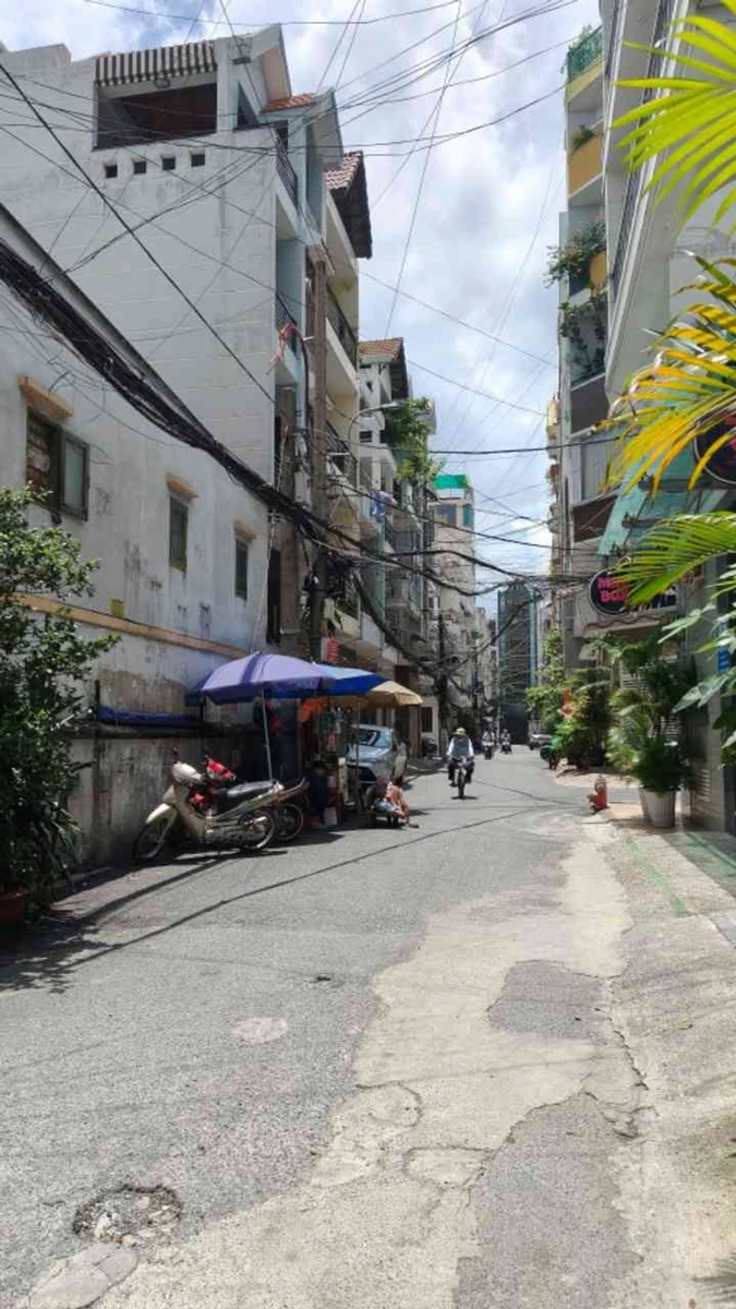 Bán nhà 4 tầng 43m2 Tô Hiến Thành Quận 10 - Ảnh 1