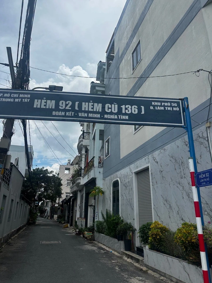 Bán nhà 3 tầng hẻm 92 Lâm Thị Hố, Quận 12, 68m2, giá 5,68 tỷ - Ảnh thu nhỏ 2