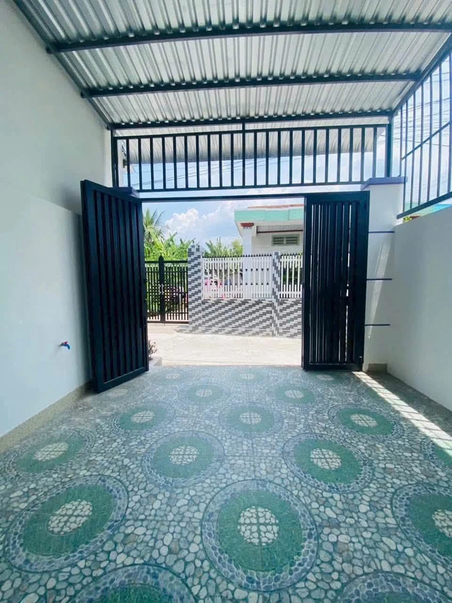 Bán nhà cấp 4 có gác 2 mặt tiền 4x15m, 3 phòng ngủ, SHR, gần ngã 3 Tân Kim - Ảnh thu nhỏ 3