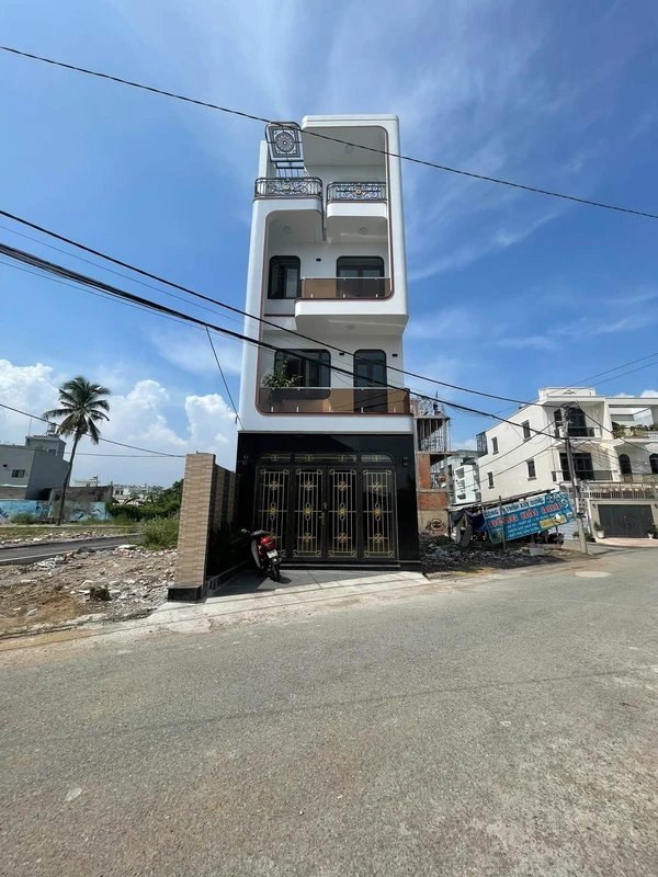 Bán nhà 1 trệt 2 lầu 90m² Đồng Nai 5 tỷ 700 triệu