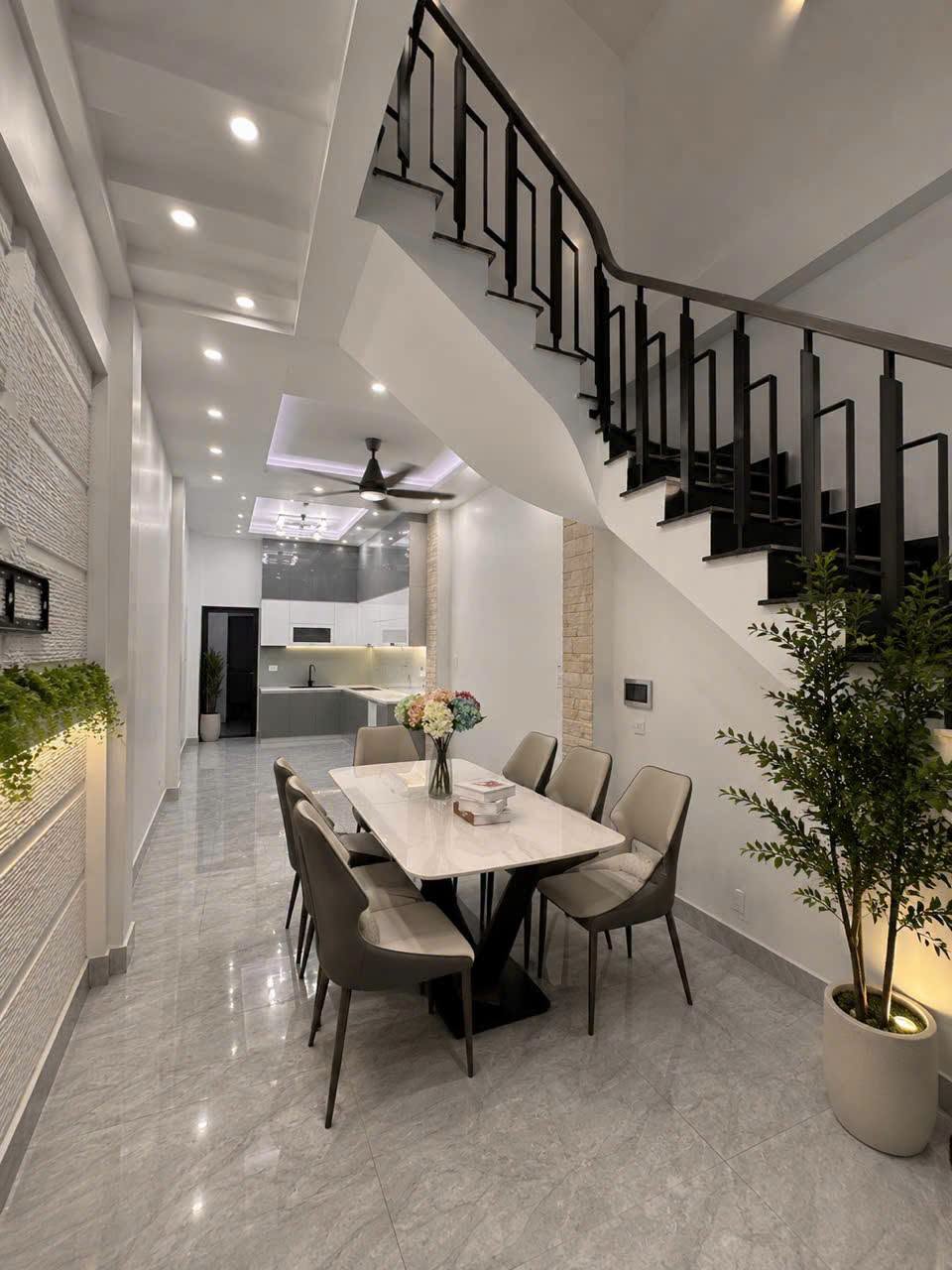 Bán nhà phố 80m² 3 tầng 3 ngủ 4WC Lâm Tường Tô Hiệu ~4 tỷ - Ảnh thu nhỏ 2