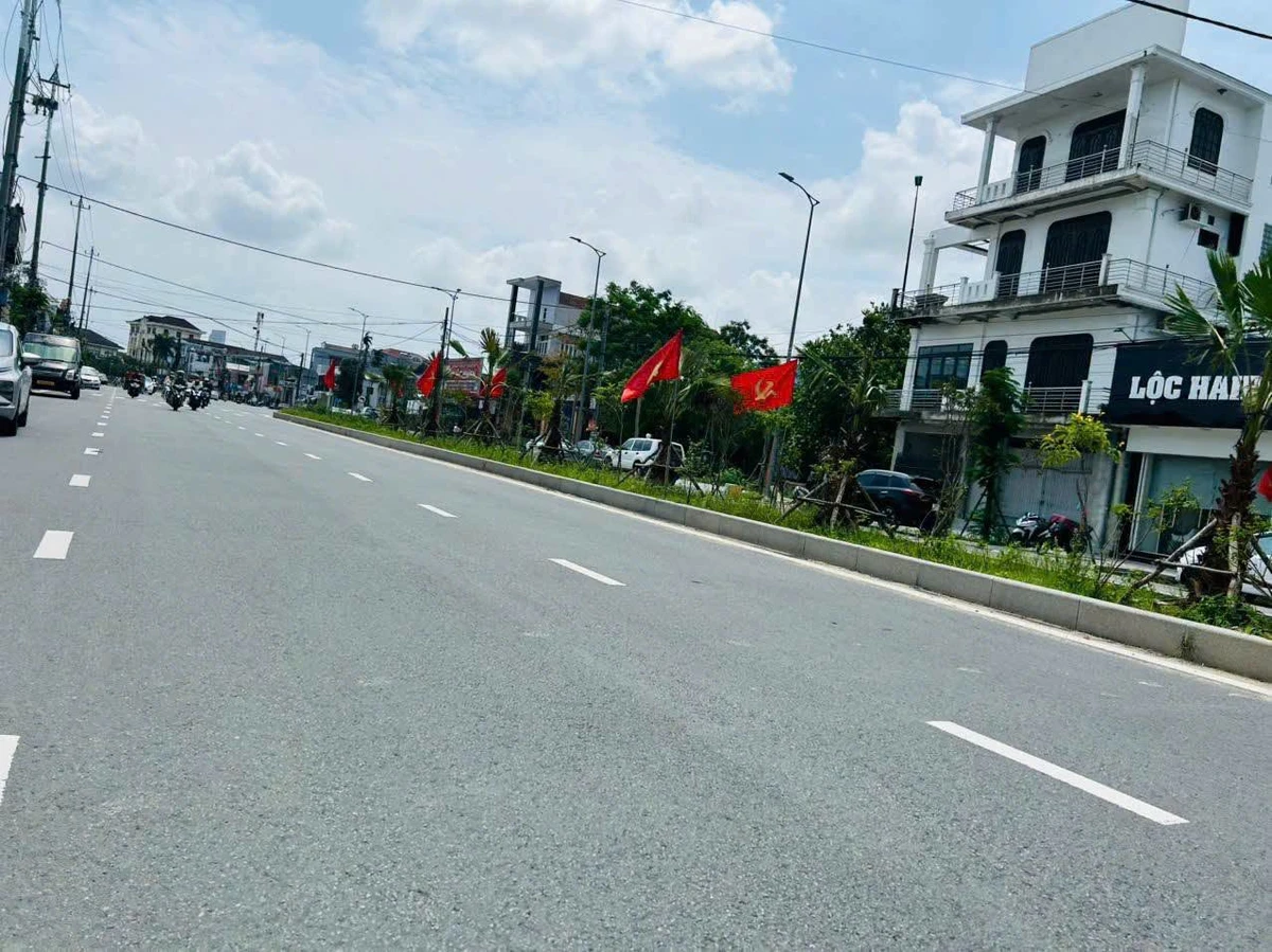 Bán mặt tiền Phạm Văn Đồng, Huế, 160m2, 13 tỷ - Ảnh thu nhỏ 3