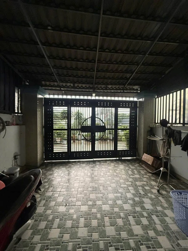 Chính chủ bán nhà 1 trệt 1 lầu gần 100m2, 4PN, Tân Đông Hiệp, Dĩ An