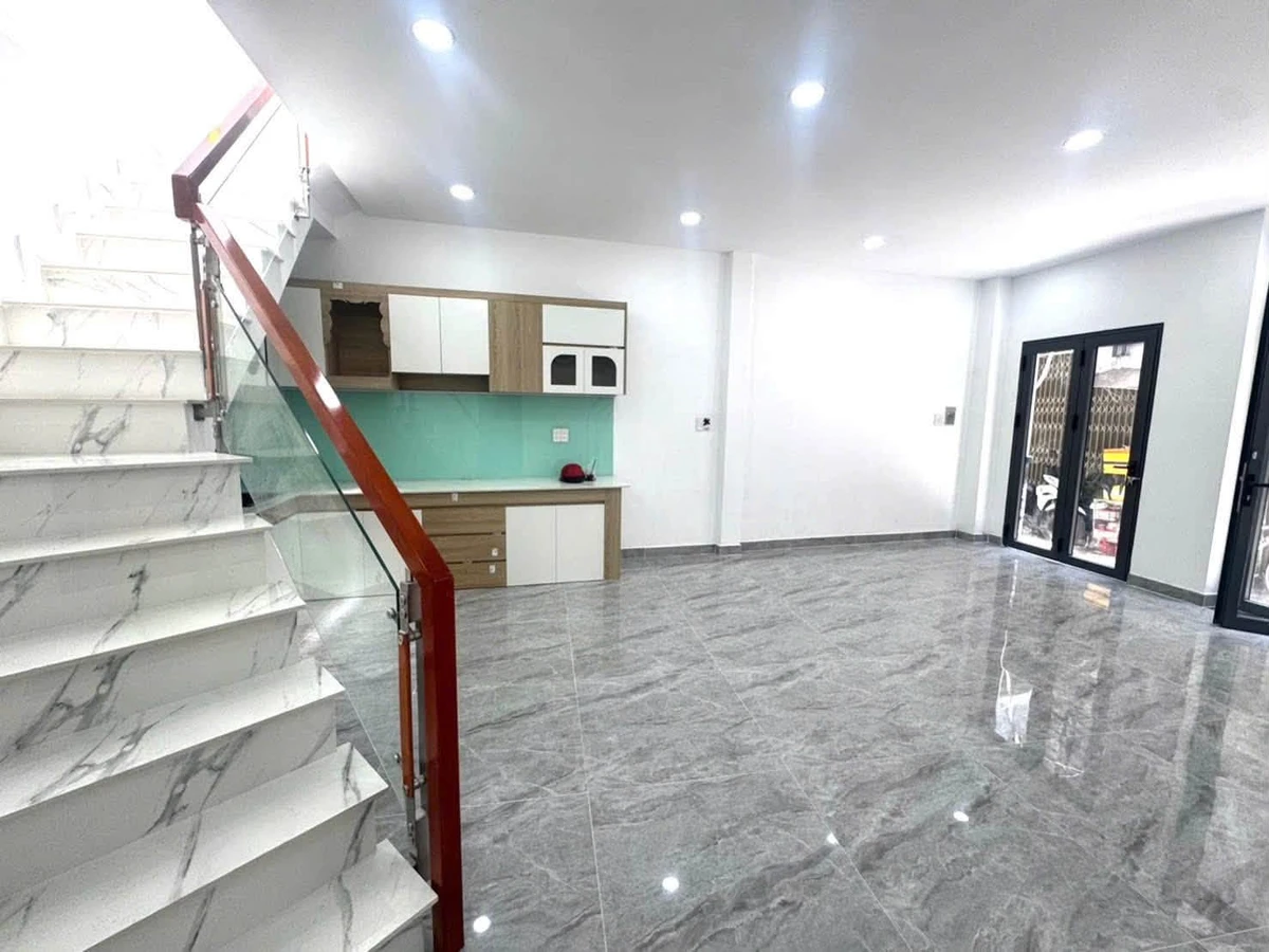 Bán nhà mới 1 trệt 1 lầu 4PN, 8.2x7.9m, Cư xá Phú Lâm A, Quận 6, giá 4.6 tỷ - Ảnh thu nhỏ 2