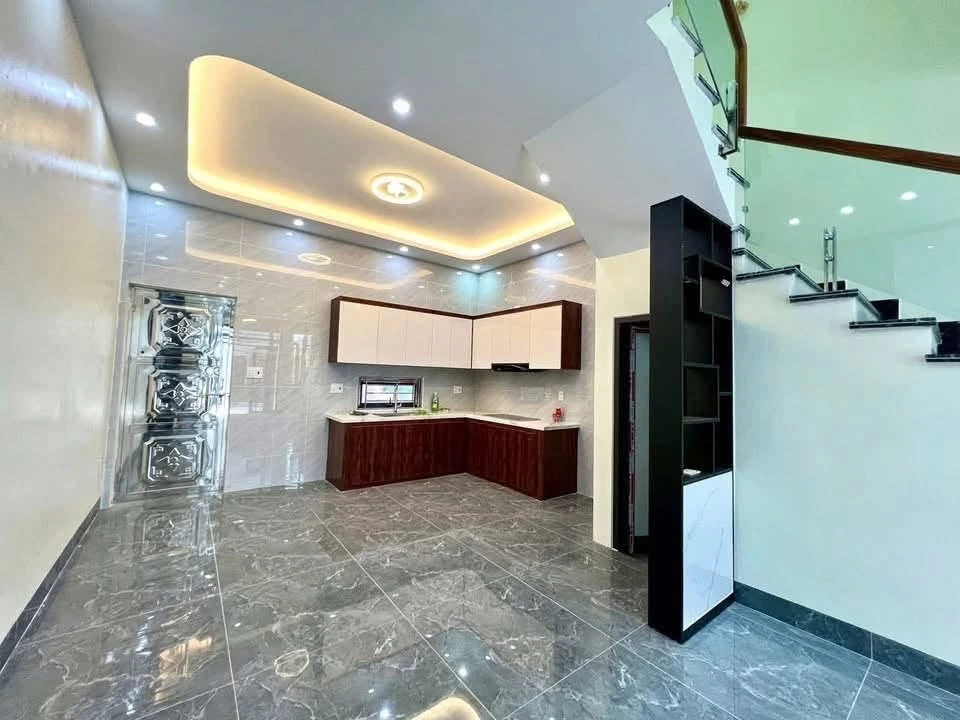 Bán nhà 3 tầng 58m² Ngô Quyền Quảng Ninh 3 tỷ 650 triệu - Ảnh thu nhỏ 5
