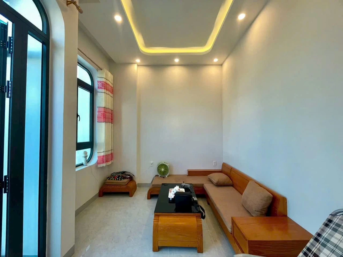 Bán nhà 2 phòng ngủ 100m² Tịnh Phong 1 tỷ 2 - Ảnh 1