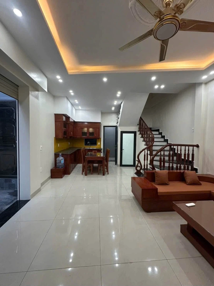 Bán nhà 3 tầng 40m² 3PN tại Lý Quốc Bảo, Hải Dương - Ảnh thu nhỏ 4