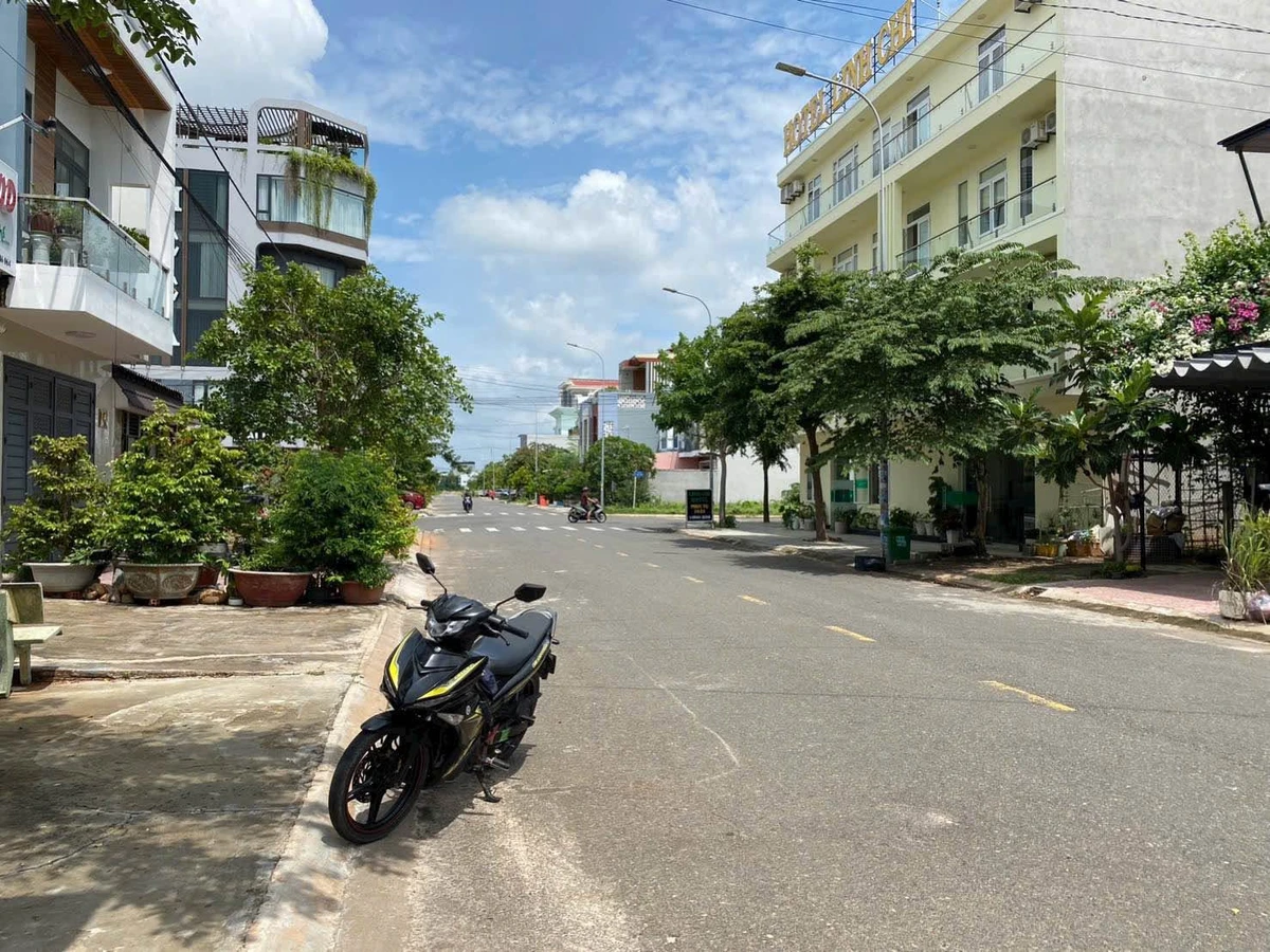 Bán lô đất 100m2 mặt tiền Lê Đại Hành Phan Thiết - Ảnh thu nhỏ 3