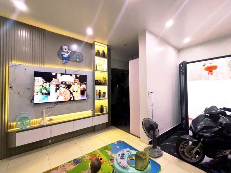 Bán nhà 1 tầng 55m2 2 phòng ngủ ngõ nông phố Miếu Hai Xã, Hải Phòng