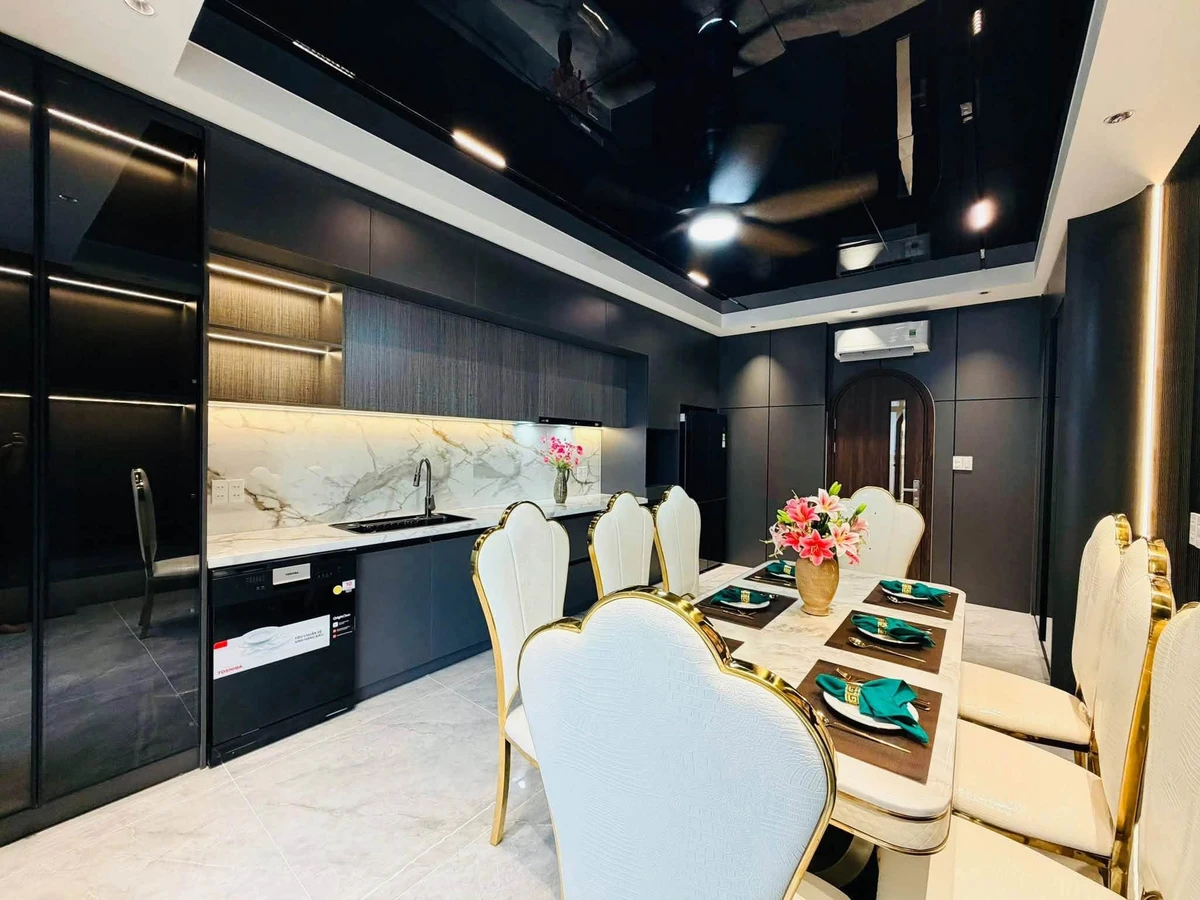 Bán nhà 4 tầng + thang máy 303m² Gò Vấp, 14.8 tỷ - Ảnh thu nhỏ 5