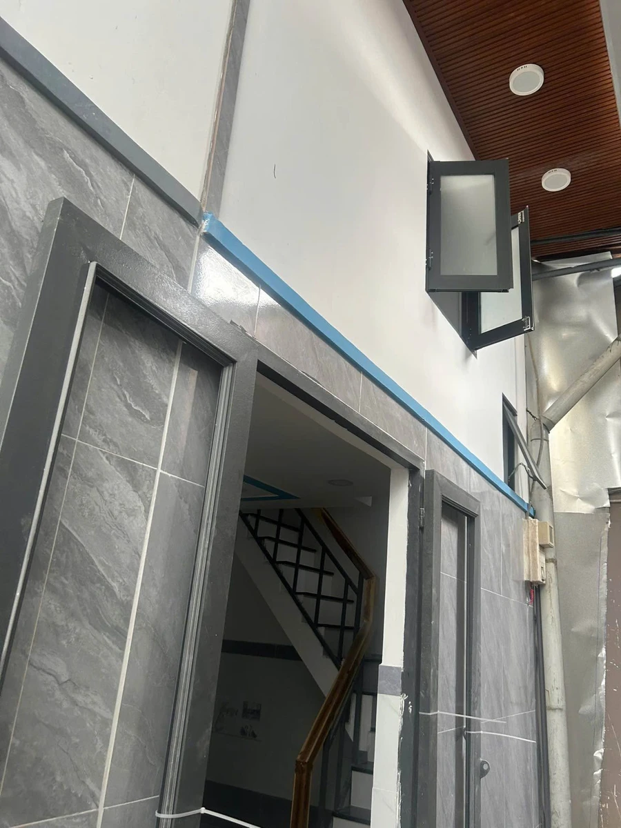 Bán nhà nhỏ hẻm xe hơi 3,8x5m, 1 trệt 1 phòng ngủ, gần chợ Bà Điểm, Hóc Môn - Ảnh 1