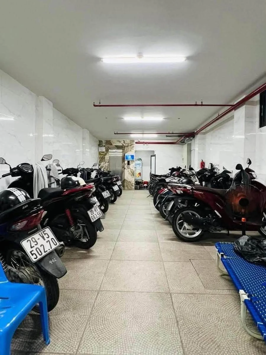 Toà văn phòng 8 tầng 80m² mặt tiền 4.8m, 52 tỷ Cầu Giấy - Ảnh thu nhỏ 2