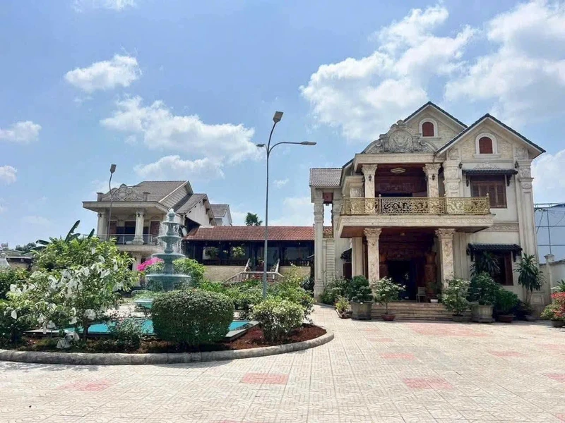 Dinh thự gỗ 2.430m² Trảng Bom, Đồng Nai – 25 tỷ