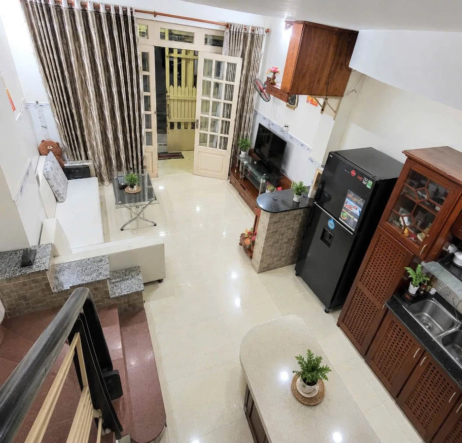 Bán nhà 5 tầng 4PN 33m² Trần Xuân Soạn 5,1 tỷ - Ảnh 1