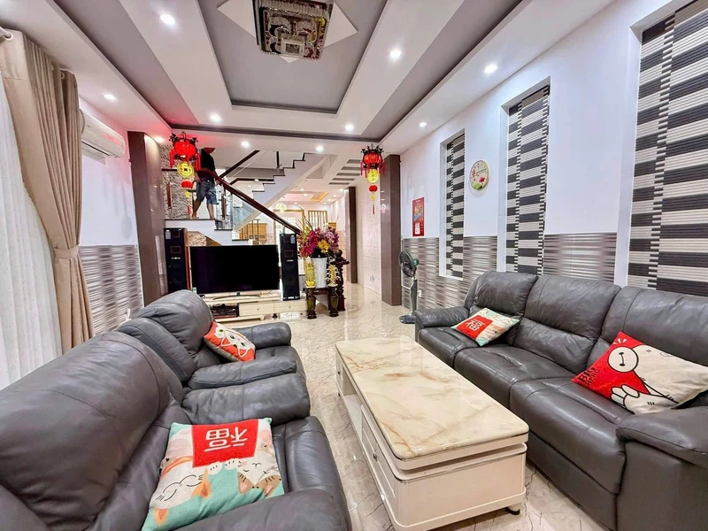 Bán nhà 1 trệt 2 lầu 87,5m2 Khu TĐC 30/4 Long Toàn, TP Bà Rịa, giá 5,95 tỷ
